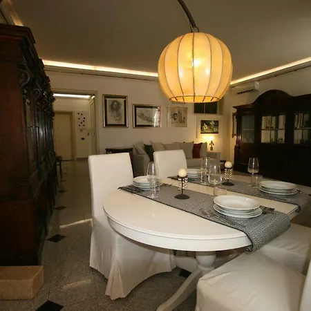 Lejlighed Fontanella Borghese 1bd Rom