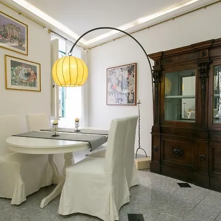 Fontanella Borghese 1bd * Рим